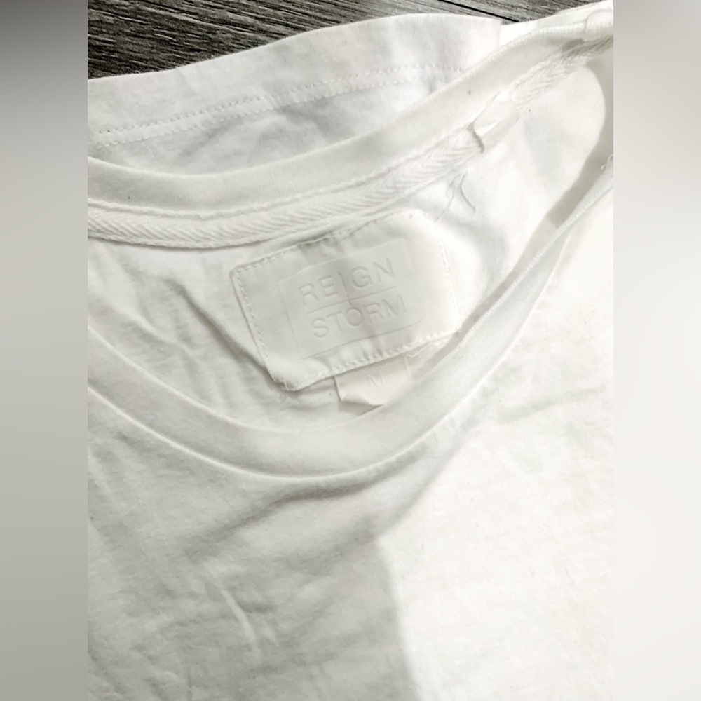 Reign Storm Men’s White Short Sleeve Long Length T-Shirt Medium - Picture 5 of 9